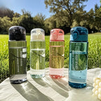 780ml BPA-Free Plastic Water Bottle Large Capacity Leak-Resistant Reusable Bottle for Travel Sports Outdoor and Everyday Use