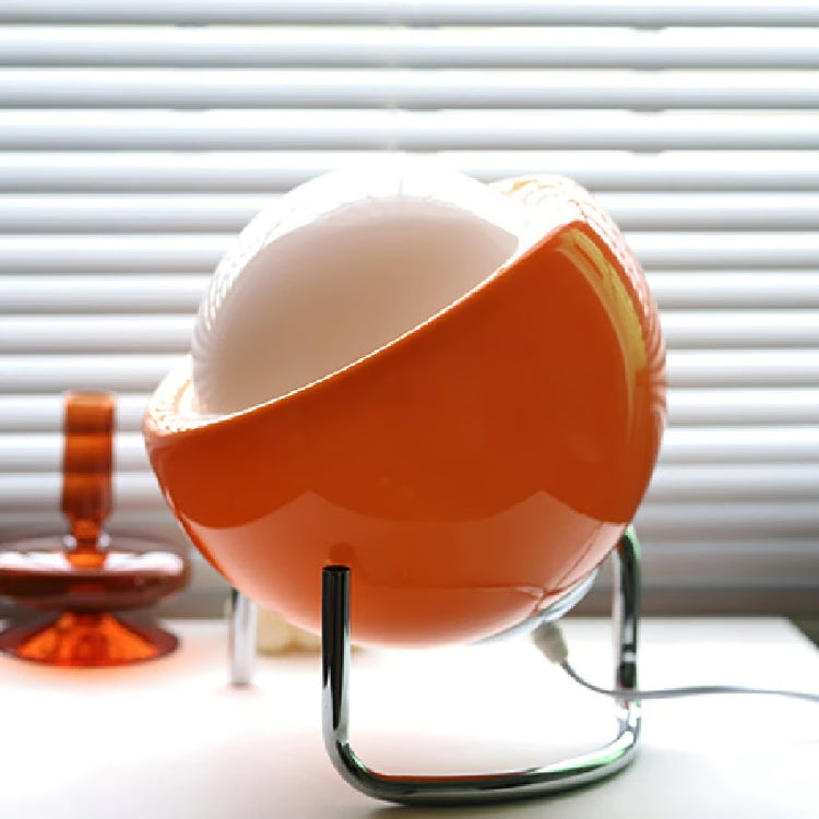 Bauhaus-Inspired Decorative Table Lamp